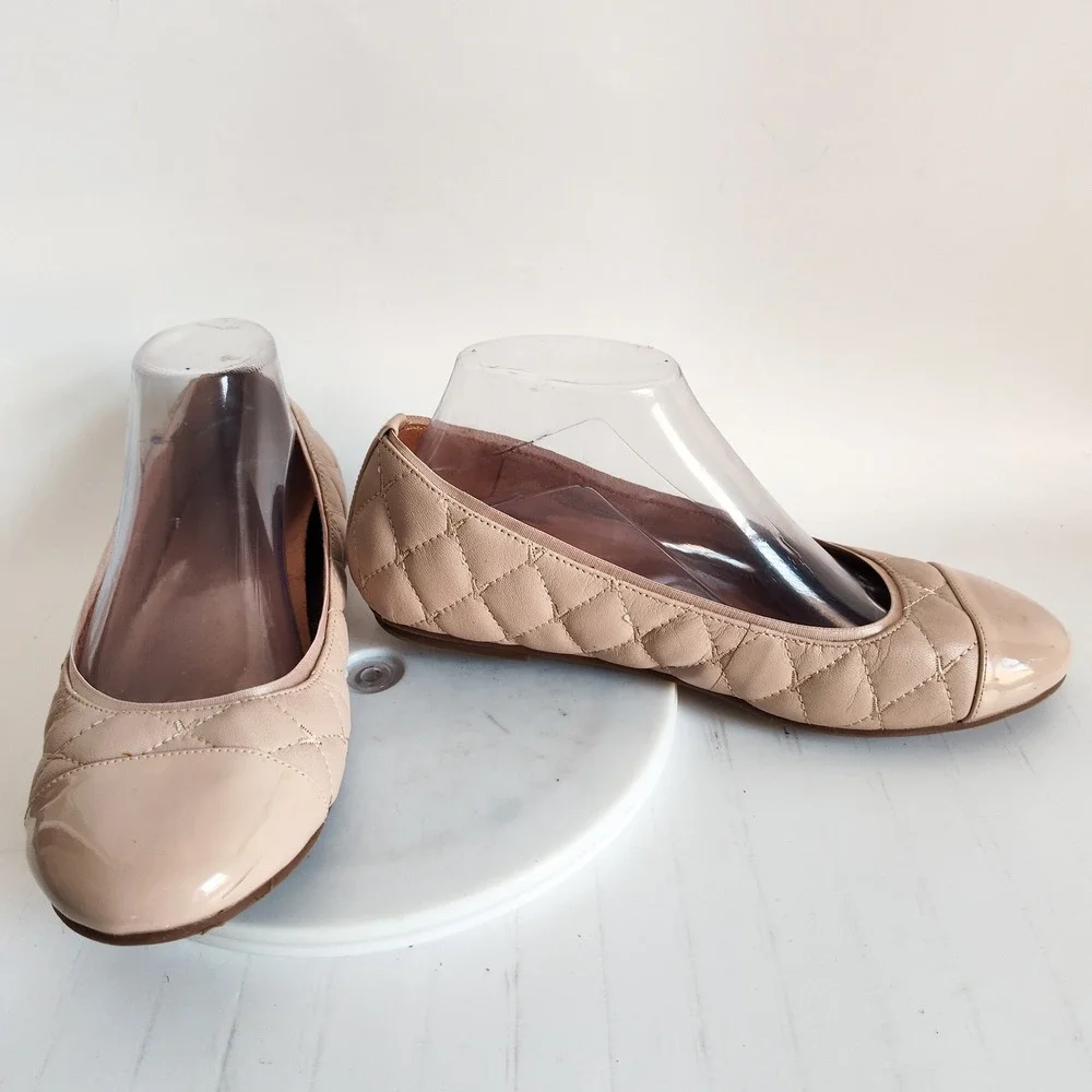 Vionic Ballet Flats Size 8 Desiree Beige Quilted Leather Patent Cap Toe‎ Comfort